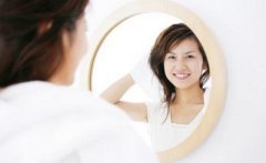海中金命的女人性格怎么样，海中金命女旺夫吗