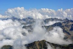乙未日与丙子日配吗，乙未日柱与丙子日柱是否
