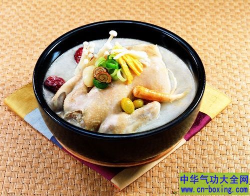 炖一锅鸡汤
