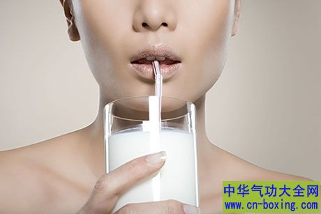女人吃了这些美美的！女性饮食这些元素不能少