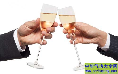 喝酒贪杯要你命，这么喝才健康！