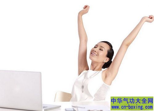 怎么又肩颈酸痛了？3招有效改善国民慢性病！