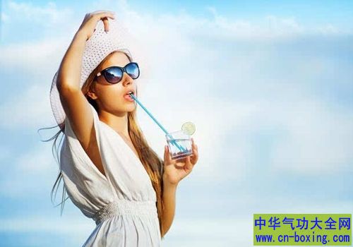 对付秋老虎有妙招 中药三宝来打“老虎”