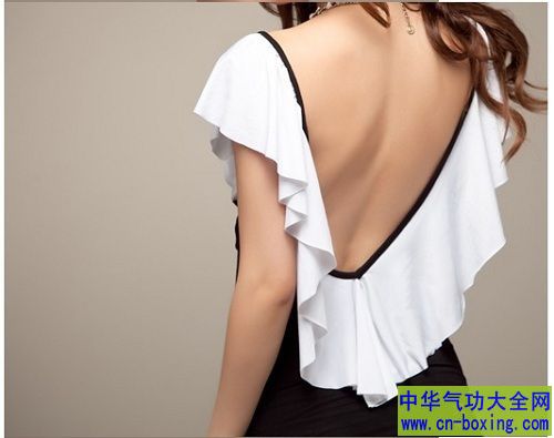 后背