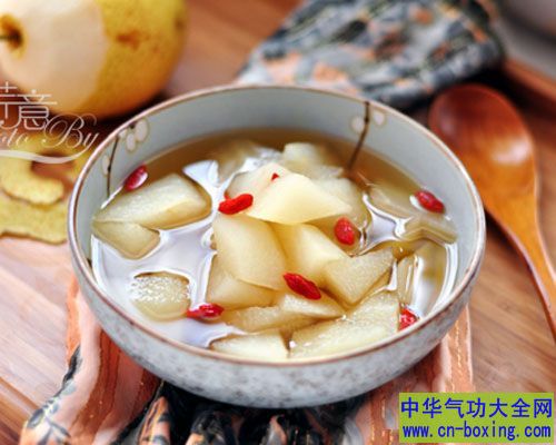 秋天皮肤易搔痒 来碗“秋梨汤”吧！