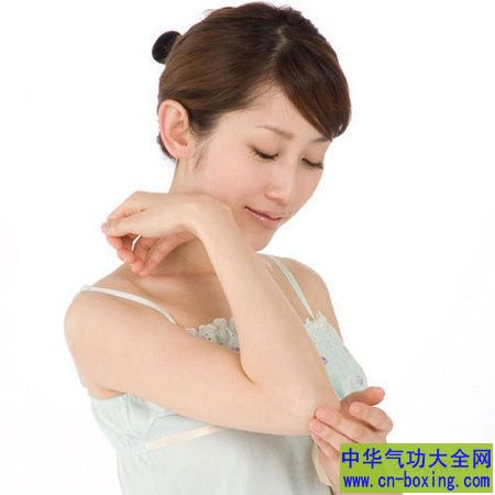 每天坚持敲这里竟比神仙药还强