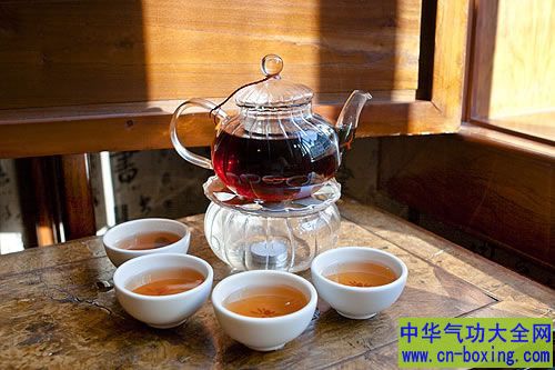 喝红茶