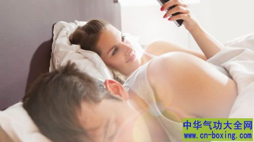 警惕！移动电子产品增患癌风险