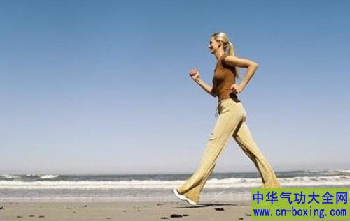 走路是非常好的锻练方式
