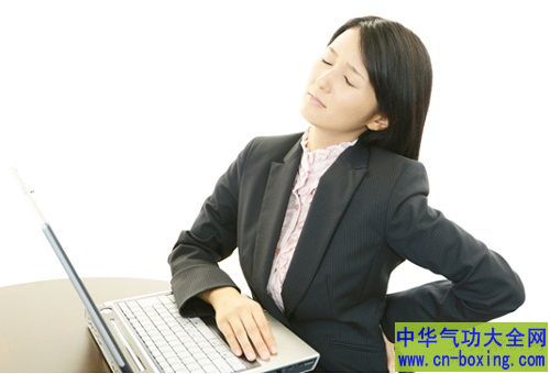 常做一个简单动作 人不容易老