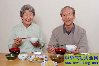 银发族健康 养生靠运动与均衡饮食