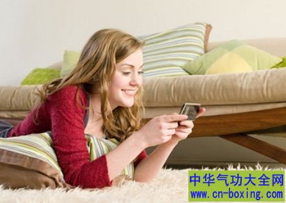 长期玩手机最易患上5的种疾病