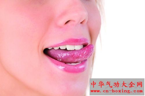 “舌颤”病在脾 如何从舌象看健康