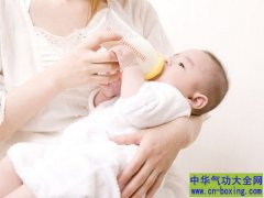 母奶v.s奶粉哪一个易蛀牙？宝宝3个防蛀方法