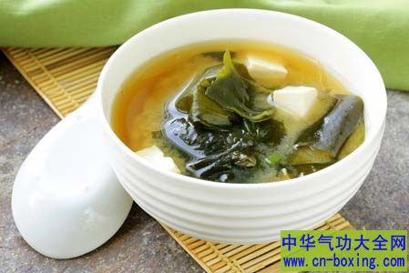 七类食物帮你有效清除体内垃圾