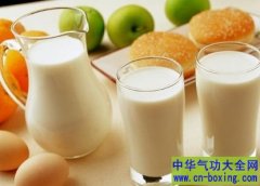 嗜睡、工作效率差？吃早餐最常犯一个错误