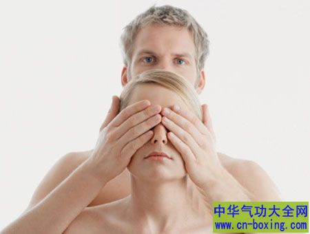 “超级丹”出轨 感情破碎该如何修复