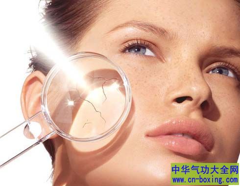 减缓肌肤老化 保养、防晒一样重要