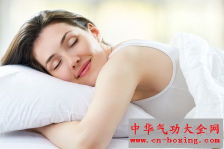 怎样的枕头对睡眠和健康最有帮助