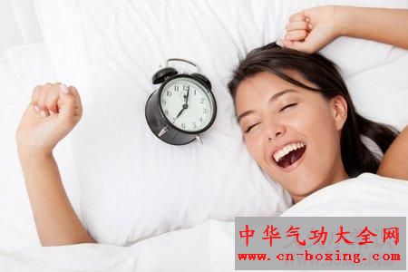 梳头可改善睡眠