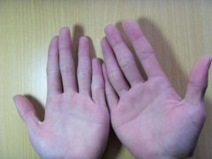 双手都是断掌的手相好不好？有哪些优点和缺点