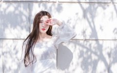 女性的人中附近有痣的桃花运势好不好？